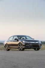 Honda Accord Touring 2016 года (US)